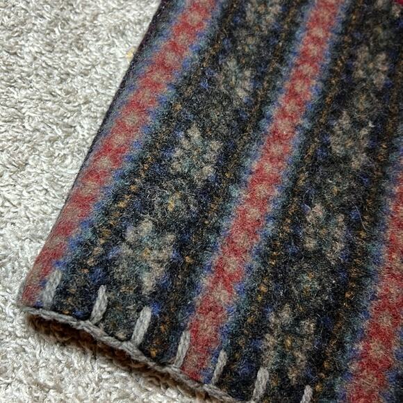 Baabaazuzu Upcycled Vintage Wool Vest Women's Small Medium Cozy Warm Hippy Boho - Picture 6 of 15